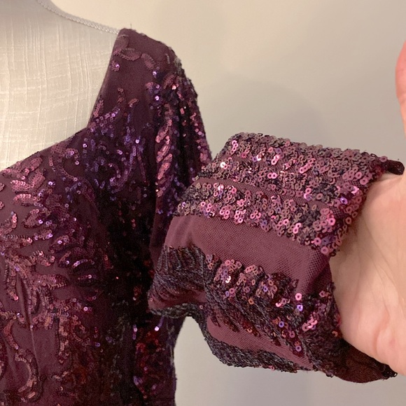 R&M Richards women’s sweetheart sequins evening gown long sleeve burgundy 14W - Picture 6 of 16